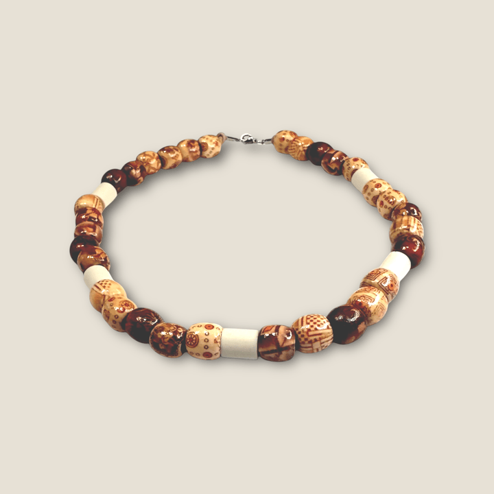 EM - Keramik - Halsband Handmade „Holzperle“ für kleine, mittlere und große Hunde mit natürlichen Holzperlen ist robust und stilvoll - Die StupsnaseEM - Keramik - Halsband Handmade „Holzperle“ für kleine, mittlere und große Hunde mit natürlichen Holzperlen ist robust und stilvollEM KeramikhalsbandDie StupsnaseEM Keramikhalsband